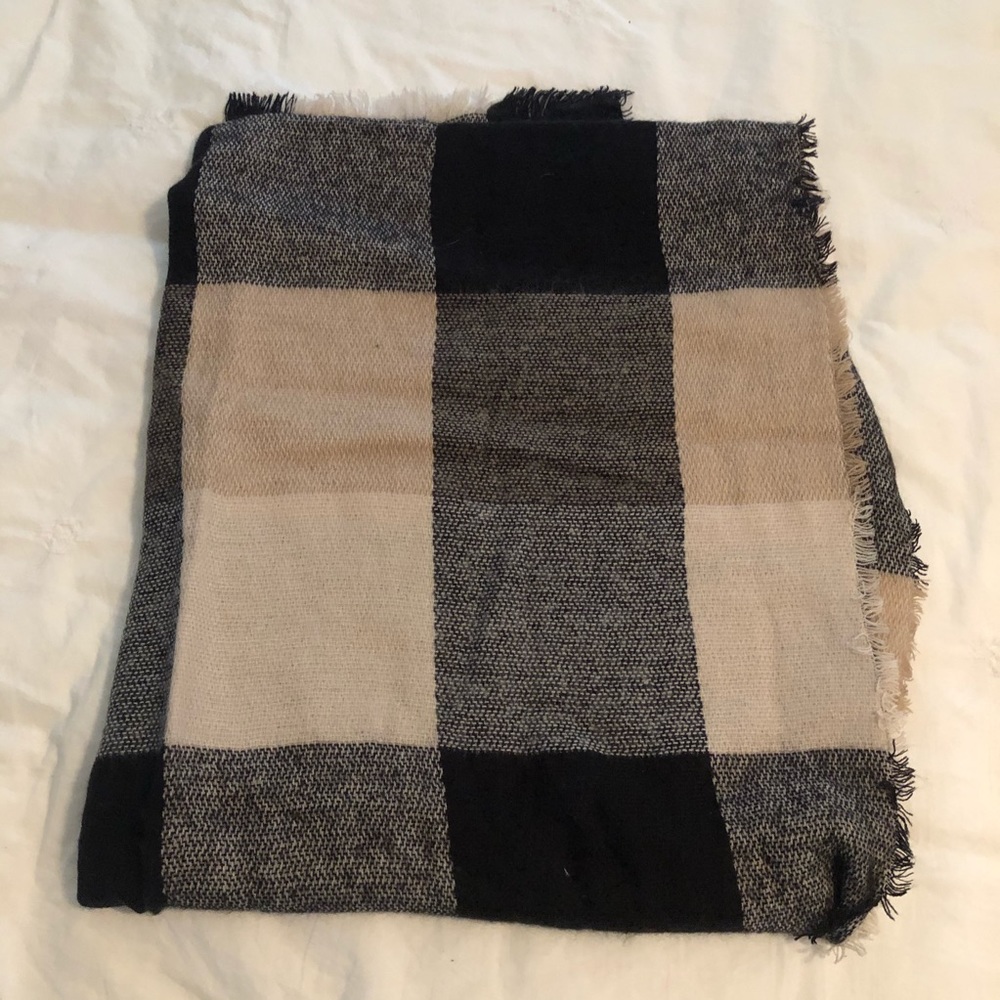 Buffalo plaid scarf from Old Navy